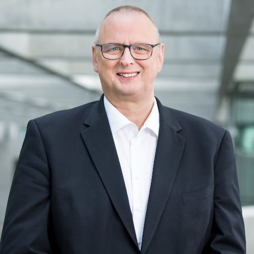 Photo of Dr. Olaf Joachim
